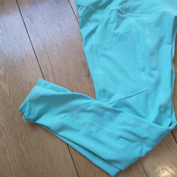 NWT BCBGMaxazria leggings - Picture 2 of 3